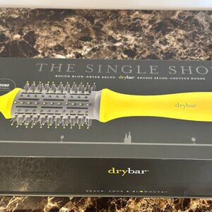Drybar  The Single Shot Blow-Dryer Brush